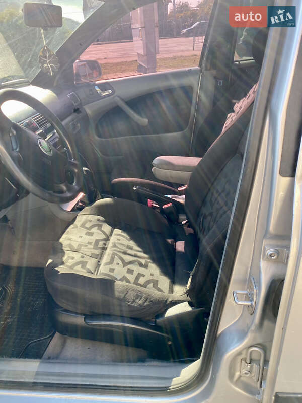 Універсал Skoda Octavia 2000 в Ужгороді