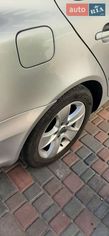 Лифтбек Skoda Octavia 2012 в Кропивницком