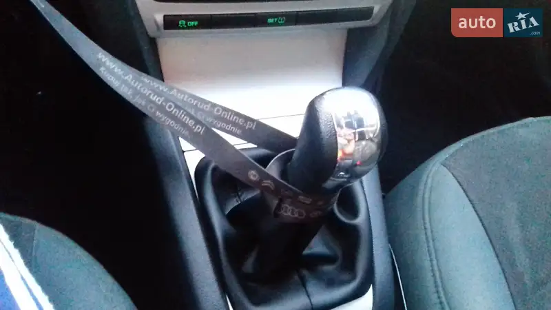 Skoda Octavia 2011 VIN TMBHT61Z8B2093920 фото оголошення 5 з 73