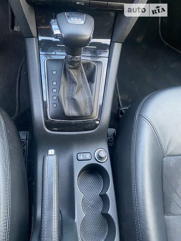 Универсал Skoda Octavia 2009 в Виннице