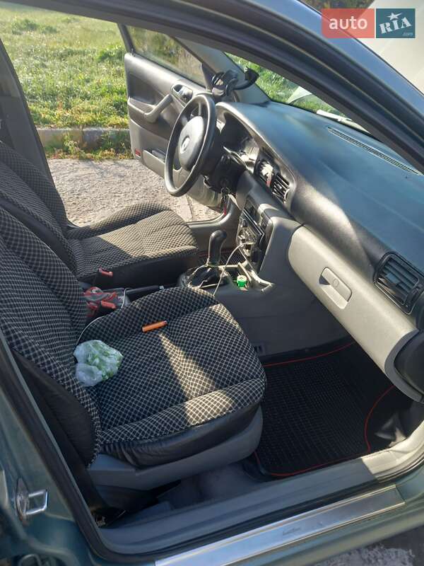 Ліфтбек Skoda Octavia 2001 в Кам'янець-Подільському