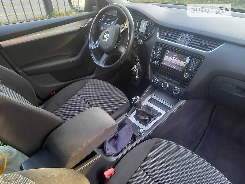 Универсал Skoda Octavia 2014 в Черкассах фото 26 Универсал Skoda Octavia 2014 в Черкассах