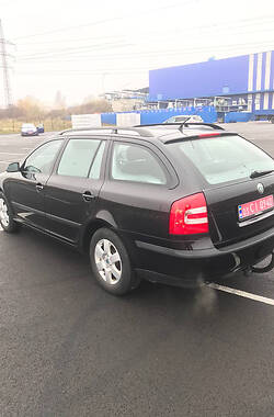 Универсал Skoda Octavia 2007 в Ровно