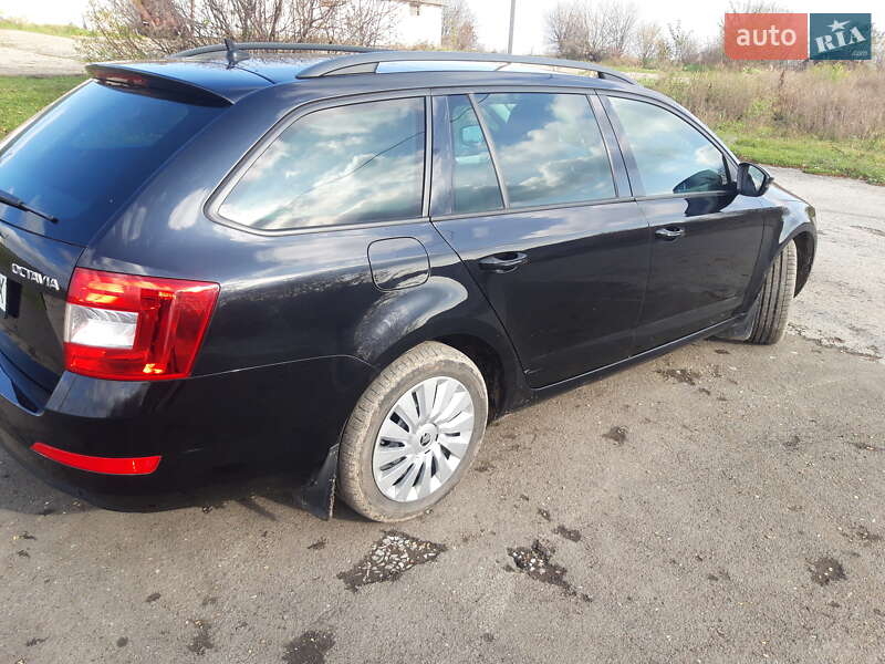 Универсал Skoda Octavia 2016 в Подгайцах