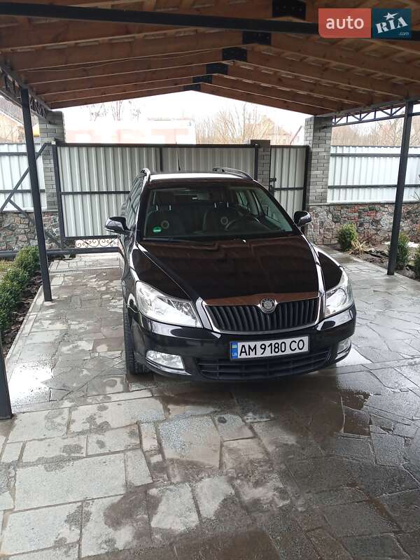 Универсал Skoda Octavia 2010 в Житомире фото 3 Универсал Skoda Octavia 2010 в Житомире