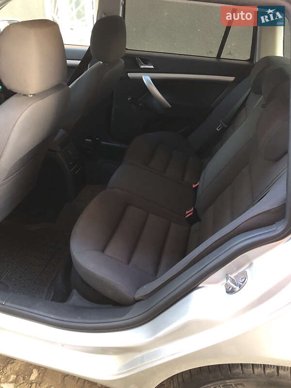 Универсал Skoda Octavia 2005 в Мукачево