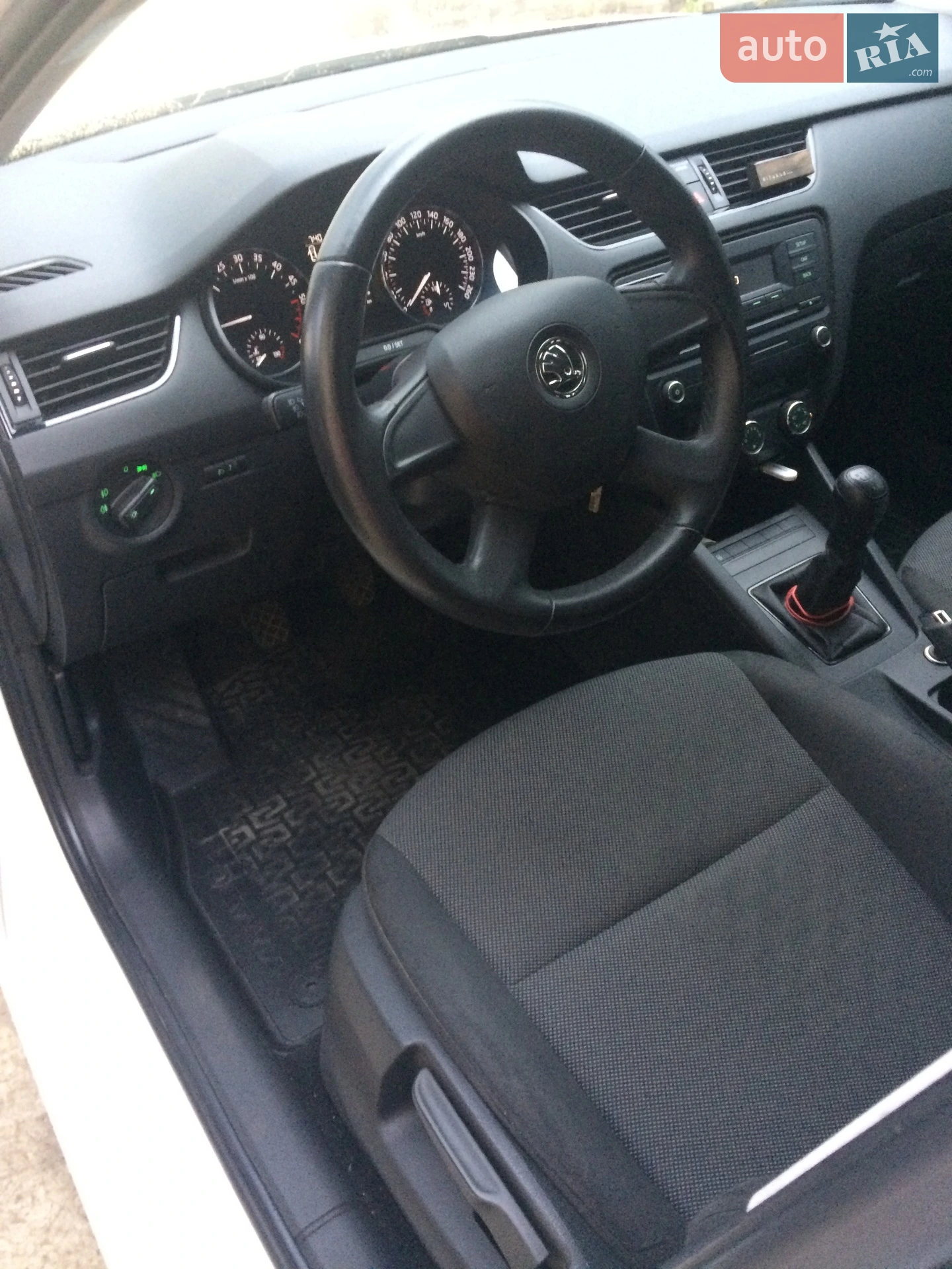 2014 Skoda Octavia - мініатюра 9