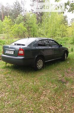 Лифтбек Skoda Octavia 2005 в 