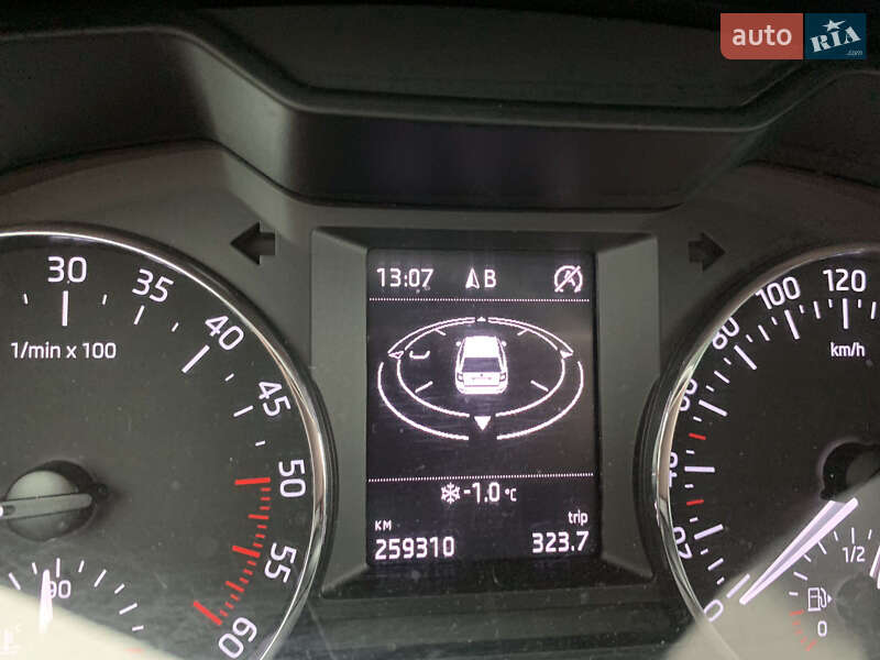 Универсал Skoda Octavia 2014 в Ровно фото 4 Универсал Skoda Octavia 2014 в Ровно