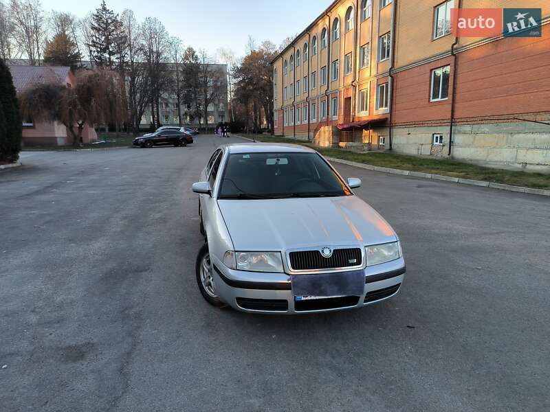 Ліфтбек Skoda Octavia 2007 в Умані