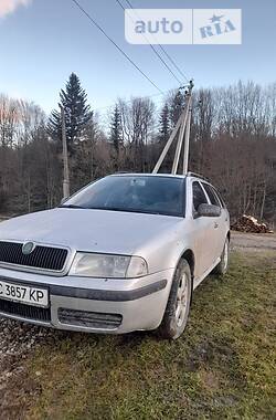 Универсал Skoda Octavia 2000 в Старом Самборе