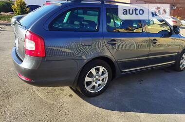 Универсал Skoda Octavia 2010 в 