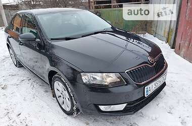 Лифтбек Skoda Octavia 2016 в Василькове