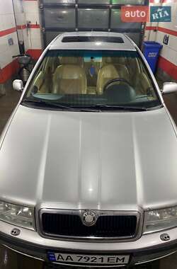 Лифтбек Skoda Octavia 2000 в Львове