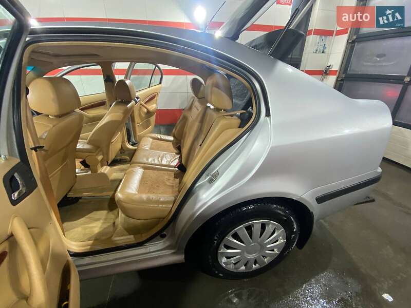 Ліфтбек Skoda Octavia 2000 в Львові