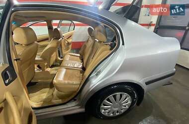 Лифтбек Skoda Octavia 2000 в 