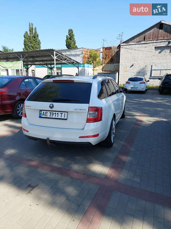 Универсал Skoda Octavia 2016 в Днепре