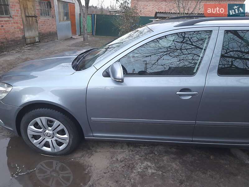 Універсал Skoda Octavia 2013 в Миргороді