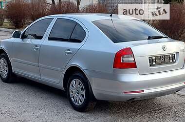 Ліфтбек Skoda Octavia 2012 в Дніпрі