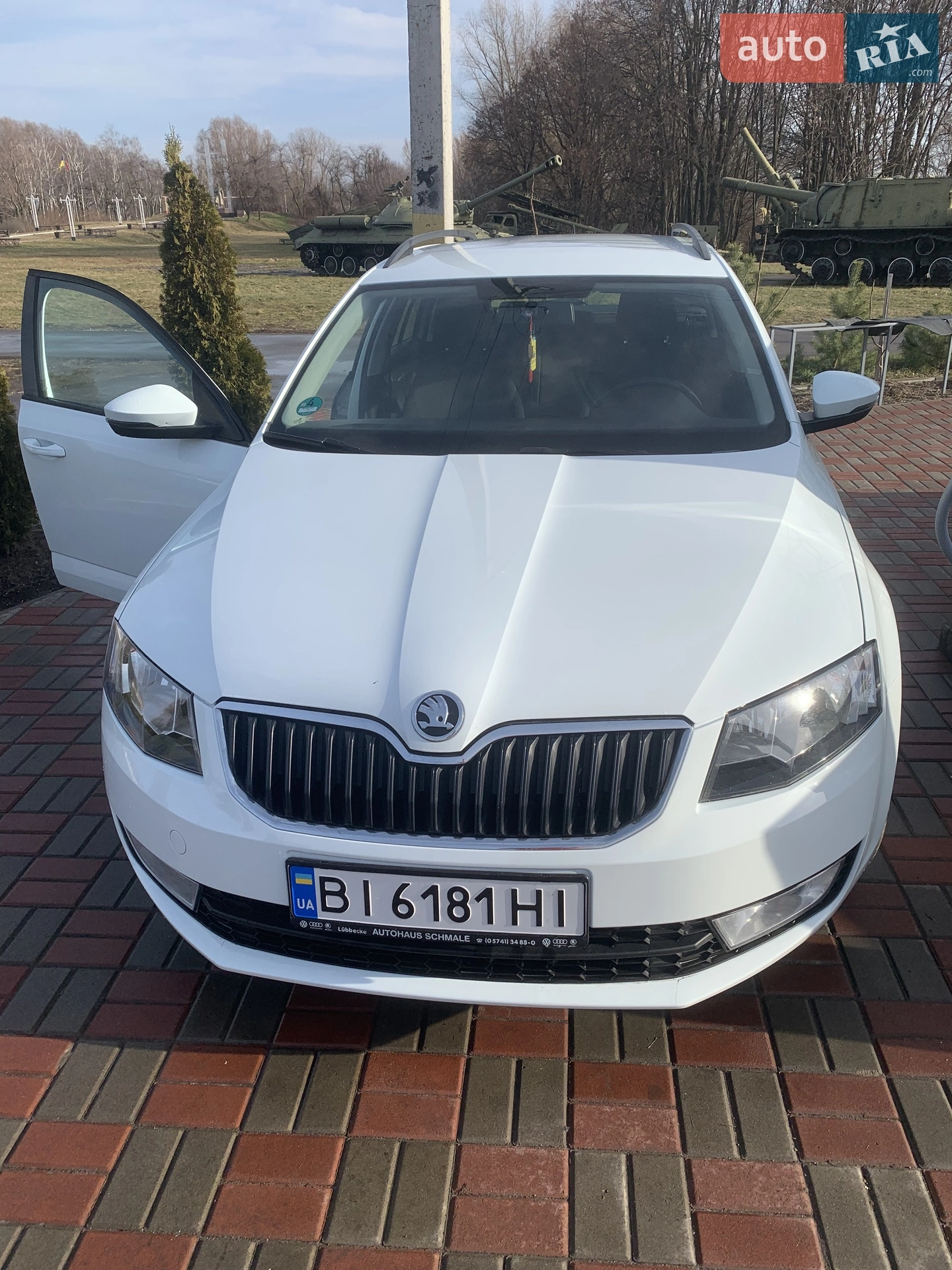 2016 Skoda Octavia - мініатюра 2