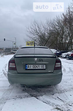 Лифтбек Skoda Octavia 2002 в Киеве