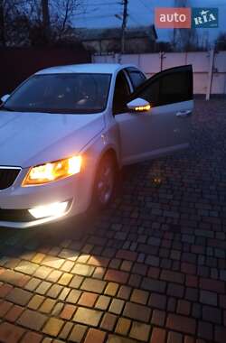 Лифтбек Skoda Octavia 2014 в 