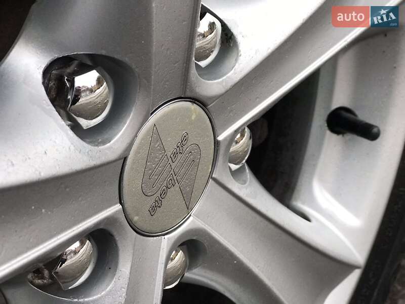 Универсал Skoda Octavia 2008 в Лубнах