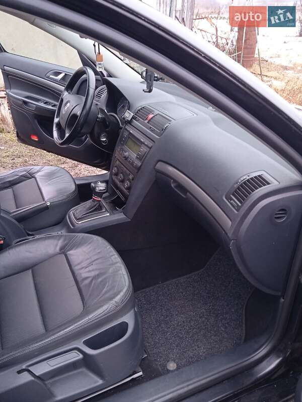 Ліфтбек Skoda Octavia 2006 в Сокирянах фото 6 Ліфтбек Skoda Octavia 2006 в Сокирянах