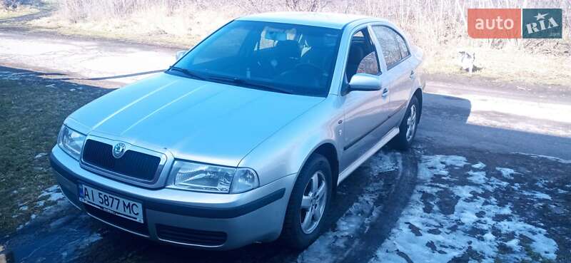 Ліфтбек Skoda Octavia 2003 в Білій Церкві