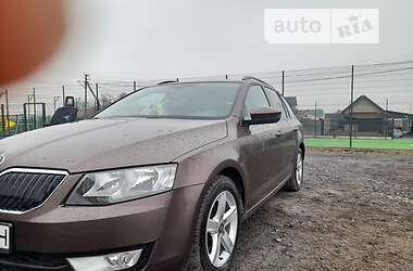 Універсал Skoda Octavia 2016 в Луцьку