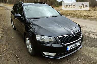 Універсал Skoda Octavia 2014 в Черкасах