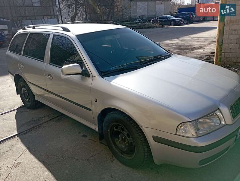 Универсал Skoda Octavia 2006 в Киеве