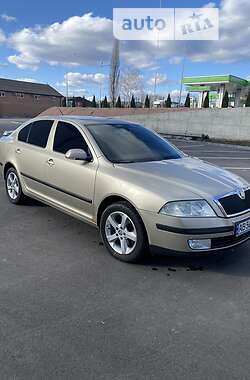 Лифтбек Skoda Octavia 2005 в 