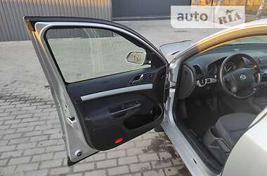 Универсал Skoda Octavia 2005 в Ровно