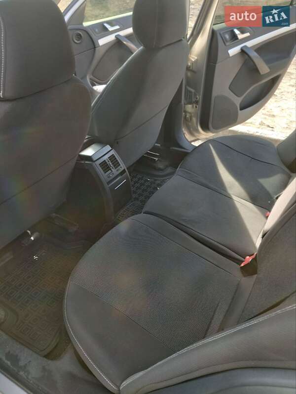 Ліфтбек Skoda Octavia 2007 в Дніпрі