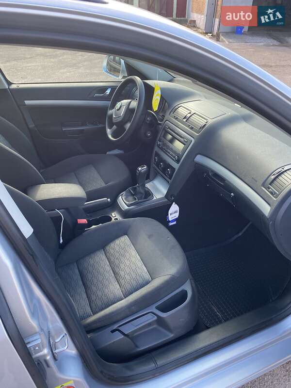 Універсал Skoda Octavia 2012 в Коростені