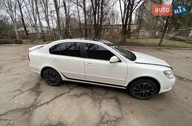 Лифтбек Skoda Octavia 2011 в 