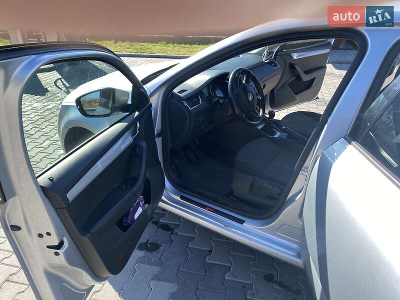 Ліфтбек Skoda Octavia 2015 в Іршаві