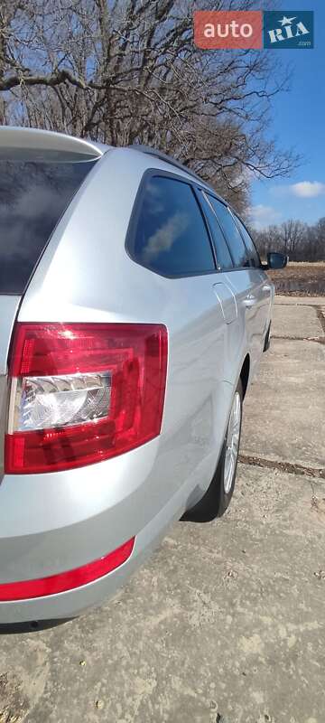 Універсал Skoda Octavia 2017 в Лохвиці