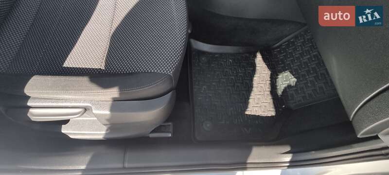 Універсал Skoda Octavia 2017 в Лохвиці