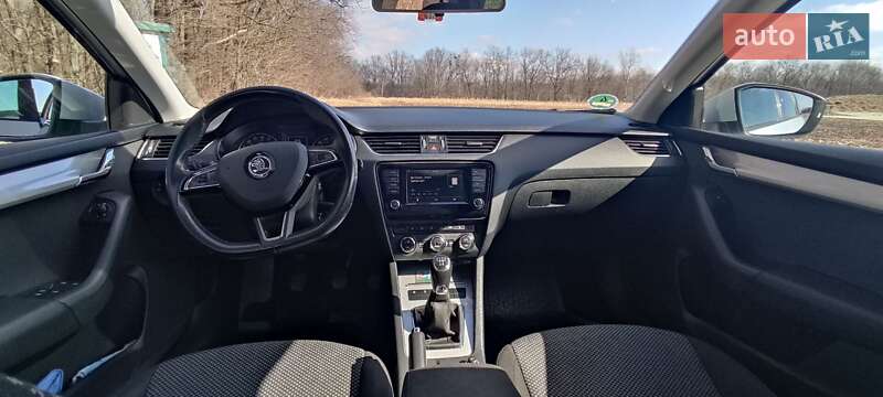 Універсал Skoda Octavia 2017 в Лохвиці