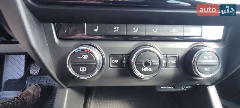 Універсал Skoda Octavia 2017 в Лохвиці