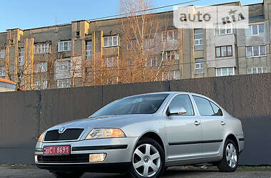 Лифтбек Skoda Octavia 2006 в Дрогобыче