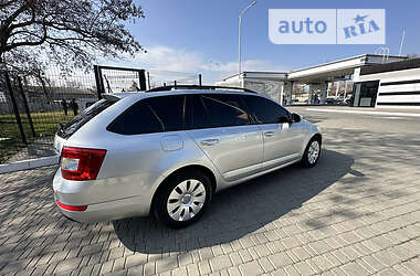 Універсал Skoda Octavia 2013 в Одесі