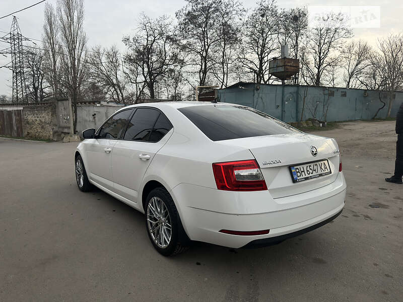 Лифтбек Skoda Octavia 2019 в Одессе