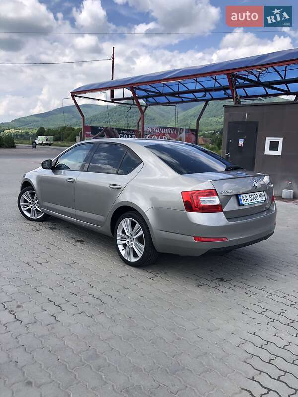 Лифтбек Skoda Octavia 2015 в Хусте