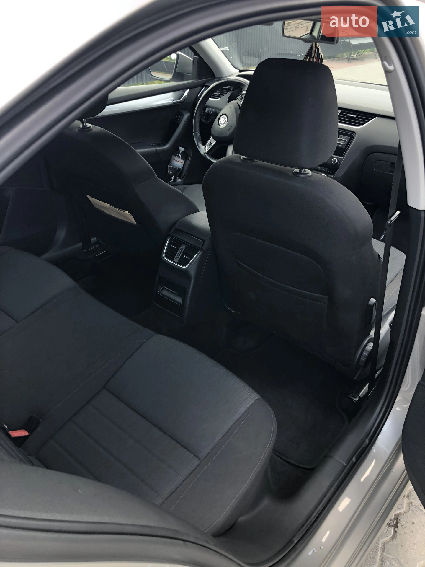 2015 Skoda Octavia - мініатюра 12