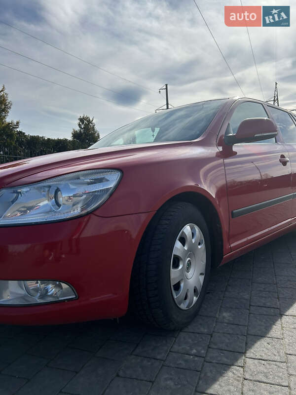 Універсал Skoda Octavia 2013 в Долині