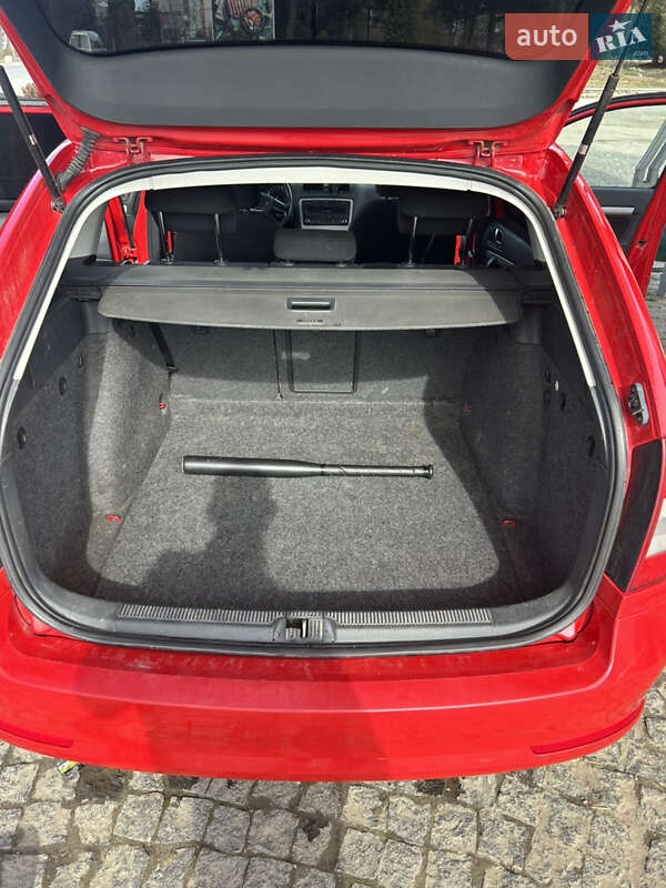 Універсал Skoda Octavia 2013 в Долині