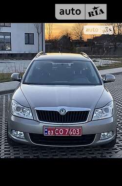 Универсал Skoda Octavia 2009 в Умани